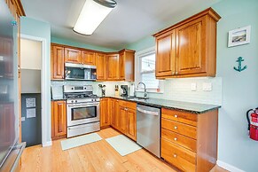 8 Blocks to Beach: Bbq-ready North Cape May Home!