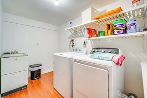 8 Blocks to Beach: Bbq-ready North Cape May Home!