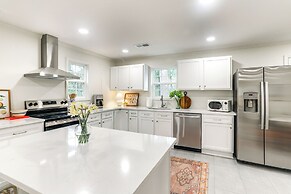2 Mi to Ole Miss: Modern Home in Historic District