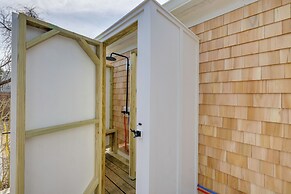 2 Mi to Beach: Wellfleet Home w/ Bike Trail Access