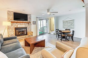 Lake View & Deck: Group Getaway in Whitehall!