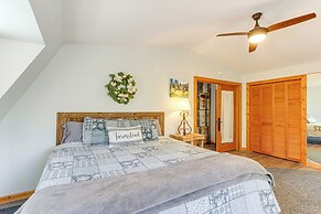 Deck & Fire Pit: Cherry Log Cabin on Farm!