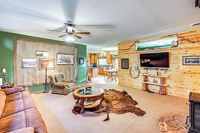 5 Mi to Town: Mtn-view Gem w/ Deck in Hot Springs