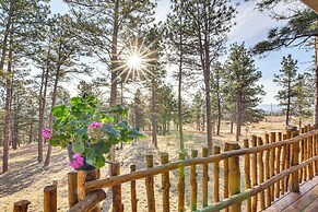 5 Mi to Town: Mtn-view Gem w/ Deck in Hot Springs