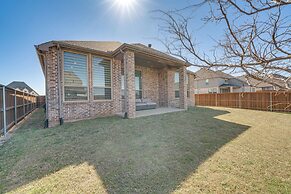Patio & Yard: Beautiful Family Home in Mansfield!