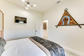 6 Mi to Lake Tawakoni: Texas Family Home