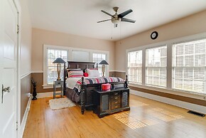 10 Mi to Caddo Lake: Charming Cottage in Vivian!