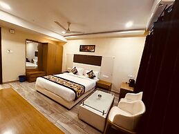 HOTEL LOTUS INN