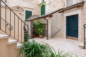 Arco Miraglia Suite - Apulia Houses & Flats
