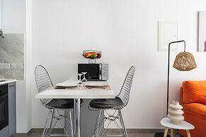 Tangerine 1-Bedroom Apartment in Larnaca