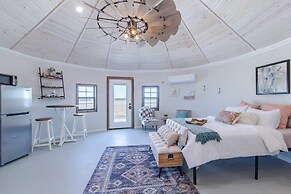 Silo Inn - Sugar Bungalow