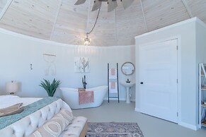 Silo Inn - Sugar Bungalow