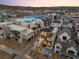 The Castle 8 Bedroom Home