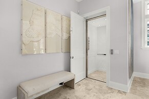 260 Coastal Luxe Retreat: 5bd/4.5ba, Pool & Spa, Water Views 5 Bedroom