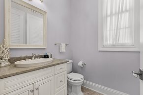 260 Coastal Luxe Retreat: 5bd/4.5ba, Pool & Spa, Water Views 5 Bedroom