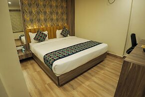 Hotel Grand Residency