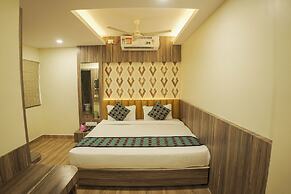 Hotel Grand Residency