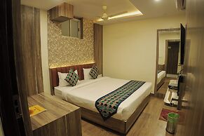 Hotel Grand Residency