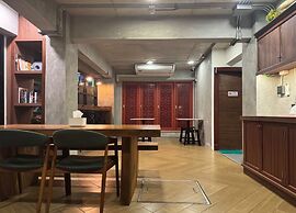 N5 Ratchawong Hostel
