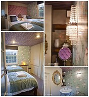 Looking Glass Cottage