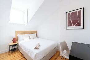 Sunny Lisbon Apartments by SoulPlaces