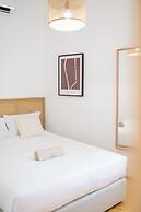 Sunny Lisbon Apartments by SoulPlaces