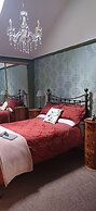 Riverside Cottage at Logwood Mill
