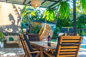 Enchanting Jungle Villa Your Tropical Escape