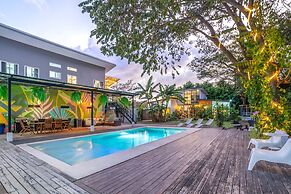 Enchanting Jungle Villa Your Tropical Escape