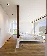Blissfully Alentejo by Cadenzalux