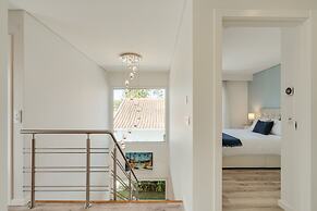 Paraty Villa by Cadenzalux