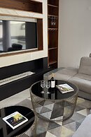 Paraty Villa by Cadenzalux