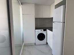 Paraty Villa by Cadenzalux