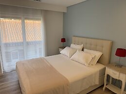 Paraty Villa by Cadenzalux