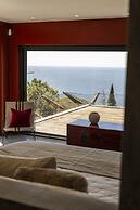 Carmim Villa by Cadenzalux