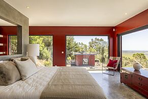 Carmim Villa by Cadenzalux