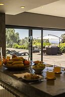 Carmim Villa by Cadenzalux