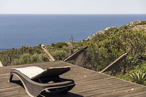 Carmim Villa by Cadenzalux