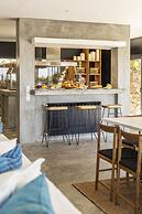 Carmim Villa by Cadenzalux