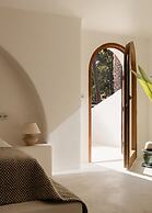 Elysian Villa by Cadenzalux