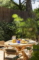 Havenwood Villa by Cadenzalux