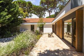 Havenwood Villa by Cadenzalux