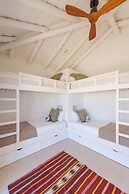 Wooden Villa By Cadenzalux