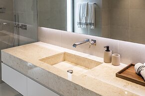 Troia Design Villa by Cadenzalux