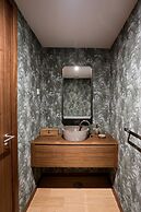 Troya Regal Villa By Cadenzalux