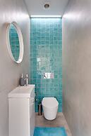 Garden Seaside Villa by Cadenzalux