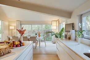 Light Villa by Cadenzalux