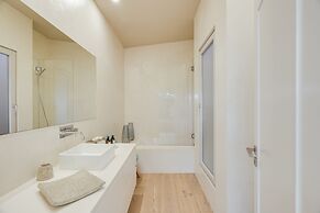 Light Villa by Cadenzalux