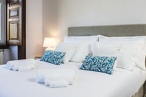 Seafront Manor by Cadenzalux