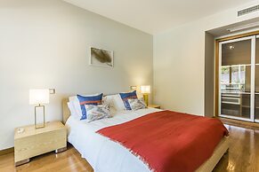 Estoril Queen s Apartment by Cadenzalux